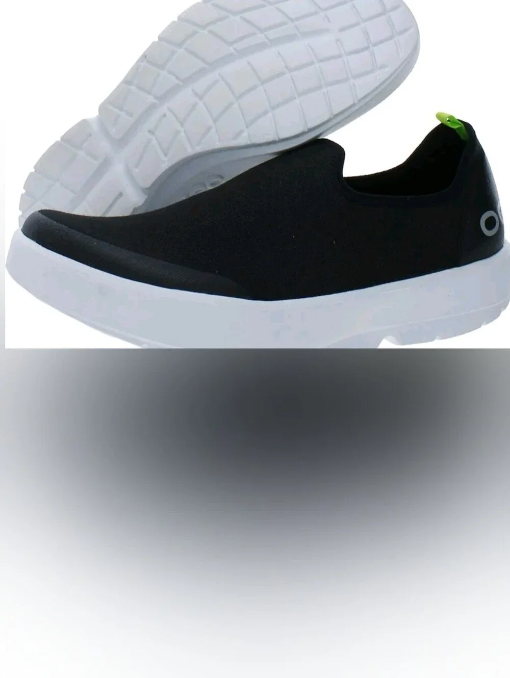 OOFOS EEZEE Black/White Recovery WALKING Sneakers Shoes NWT SZ 9.5